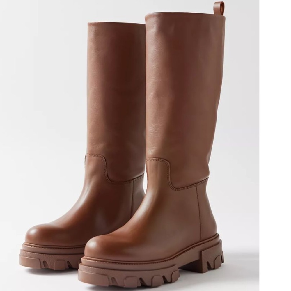 NEW! Steve Madden Real leather knee high boots